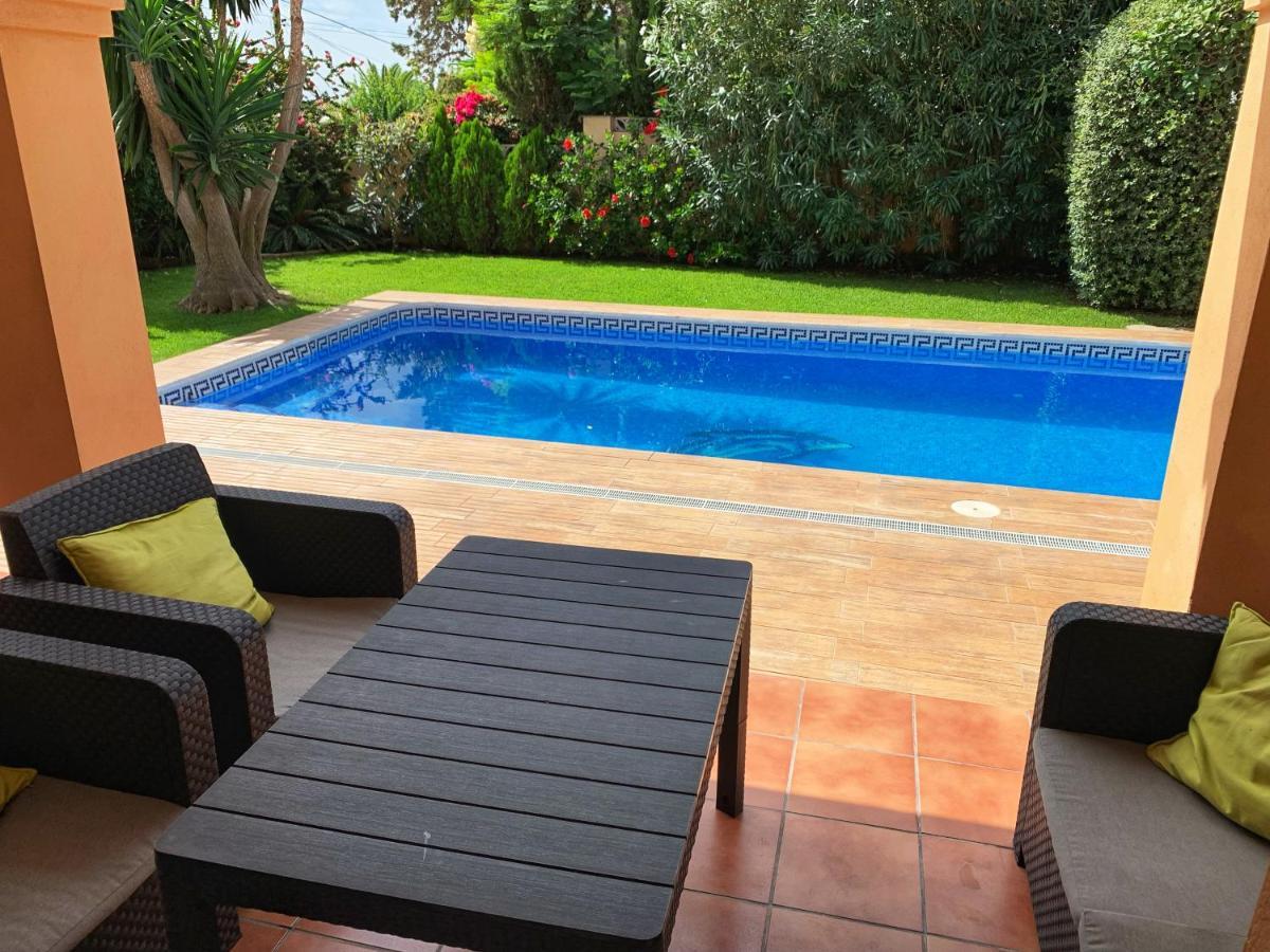Beach Villa Costanera in Marbella Exterior foto